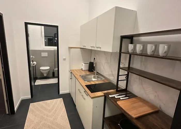 Gemütliches 2 Bett Studio in Hamburg City Süd Am Kanal